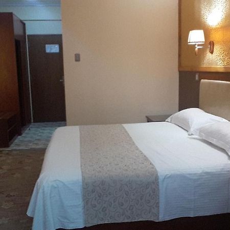 Hotel Pekin Iquique Esterno foto