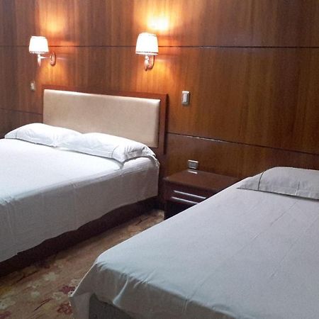 Hotel Pekin Iquique Esterno foto