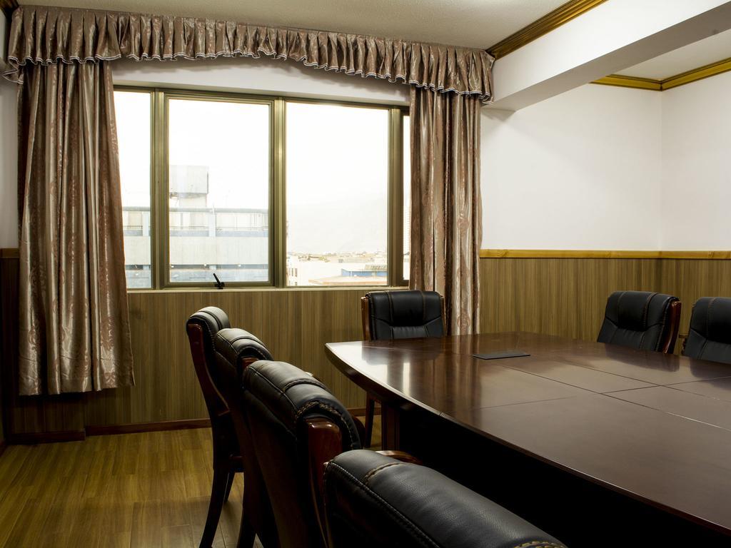 Hotel Pekin Iquique Esterno foto