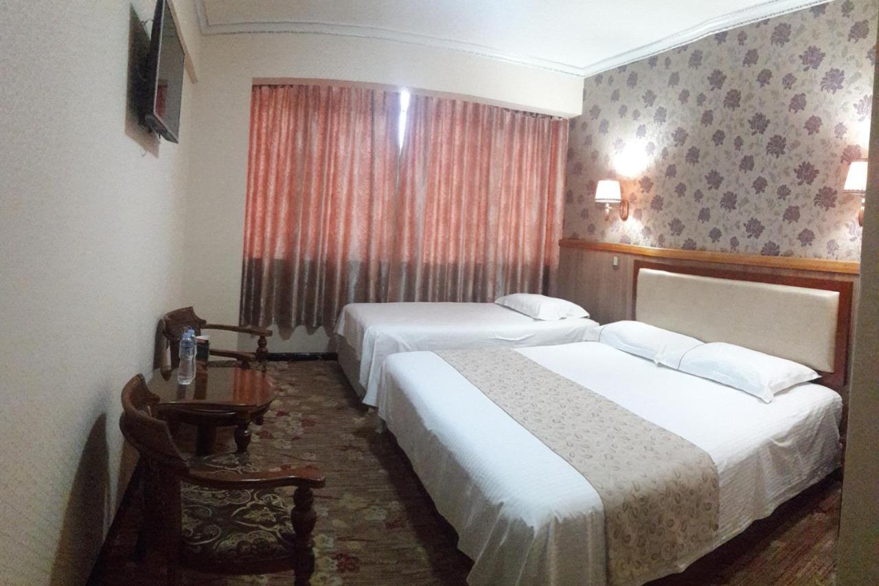 Hotel Pekin Iquique Esterno foto