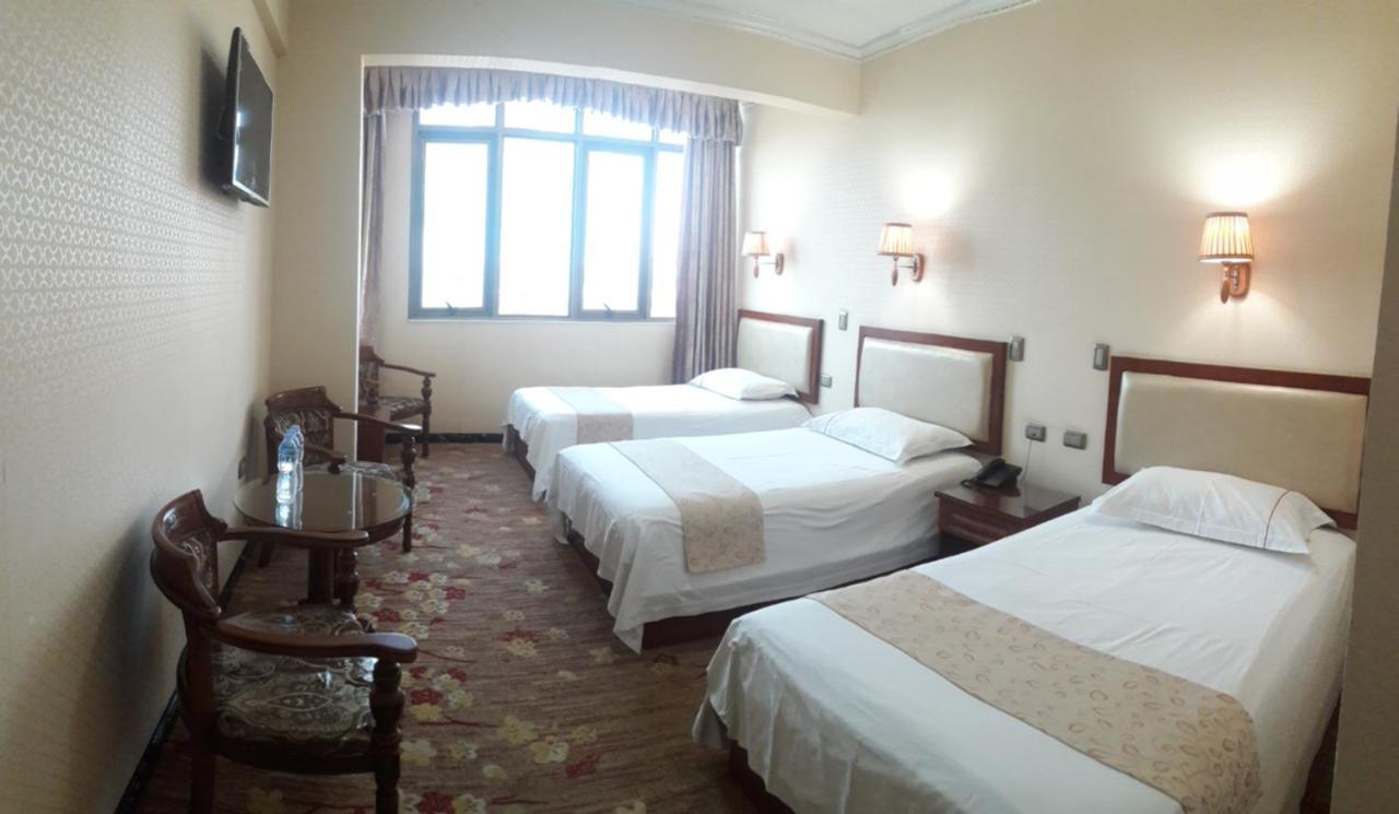 Hotel Pekin Iquique Esterno foto