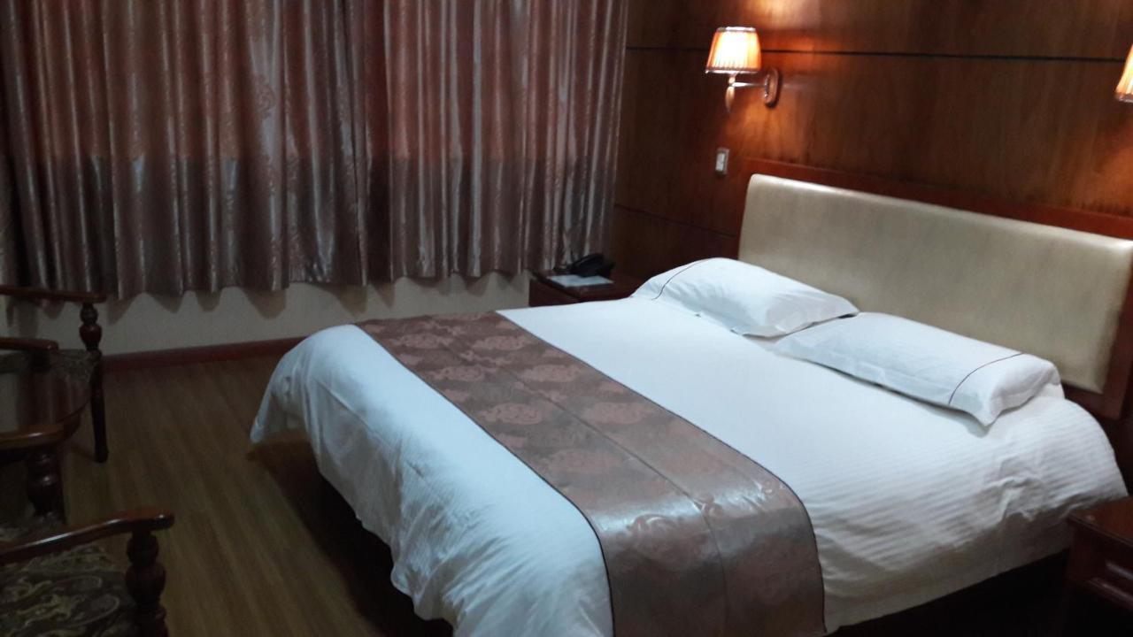 Hotel Pekin Iquique Esterno foto