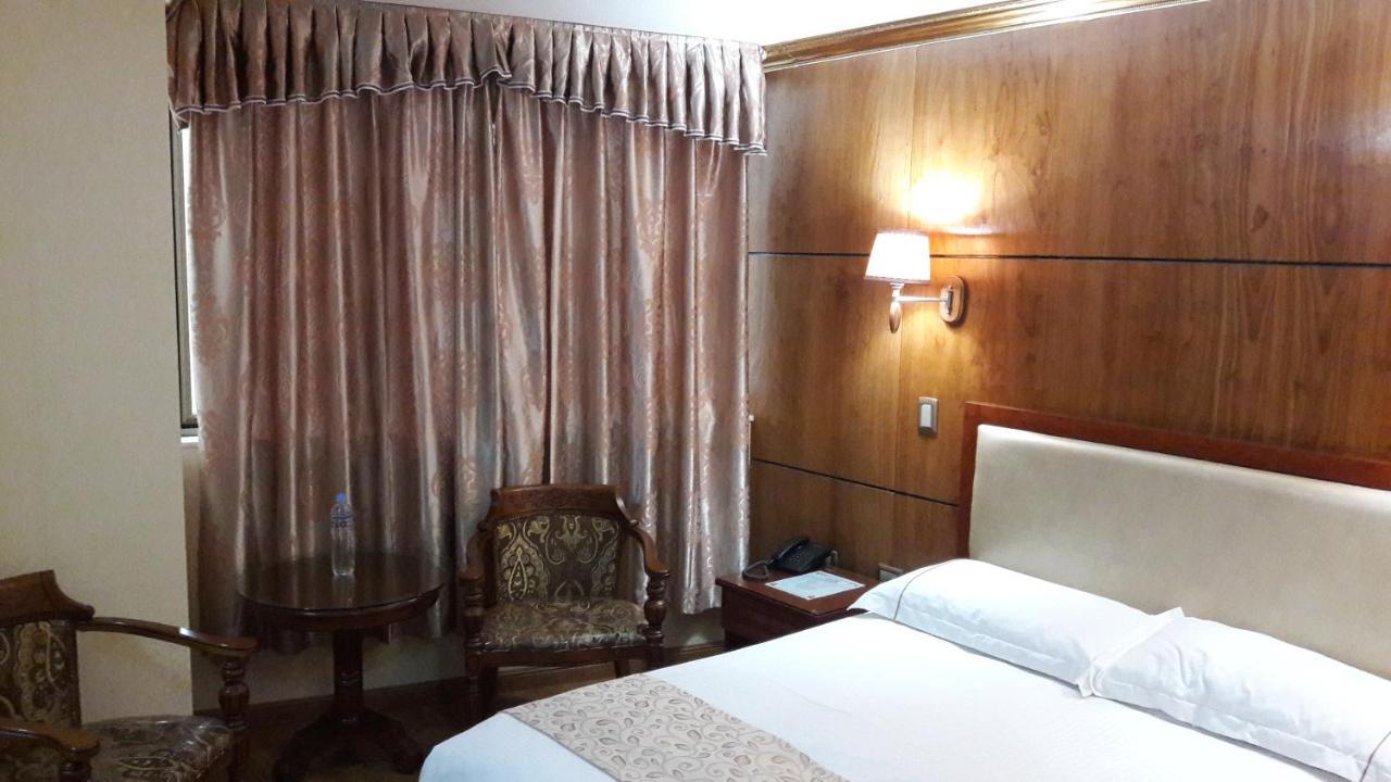 Hotel Pekin Iquique Esterno foto